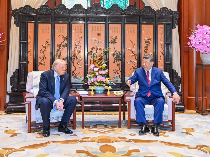 Beijing: Chinese President Xi Jinping holds a small-group meeting with US President Donald Trump at Zhongnanhai in Beijing on Friday, May 15, 2026. (Photo: Xinhua via IANS)