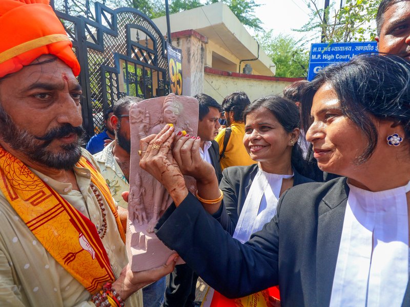 Indore: Advocates celebrate after the Madhya Pradesh High Court declared the disputed Bhojshala-Kamal Maula complex in Dhar as a temple dedicated to Goddess Vagdevi (Saraswati), in Indore district of Madhya Pradesh on Friday, May 15, 2026. (Photo: IANS)