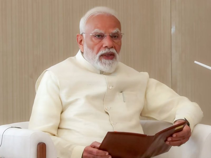 विदेश यात्रा पर टैक्स लगाने की खबर निराधार, प्रधानमंत्री मोदी ने कहा- पाबंदियां लगाने का सवाल ही नहीं 