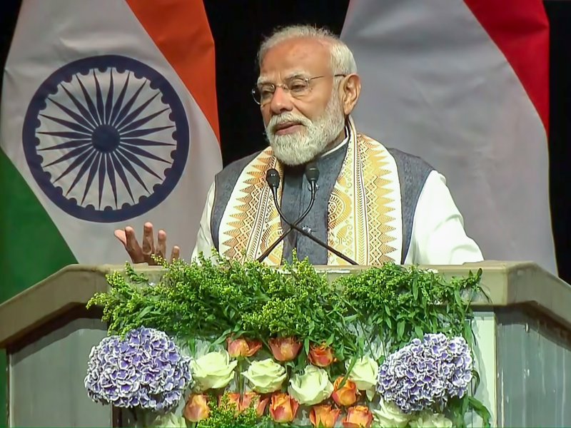 pm modi in hague
