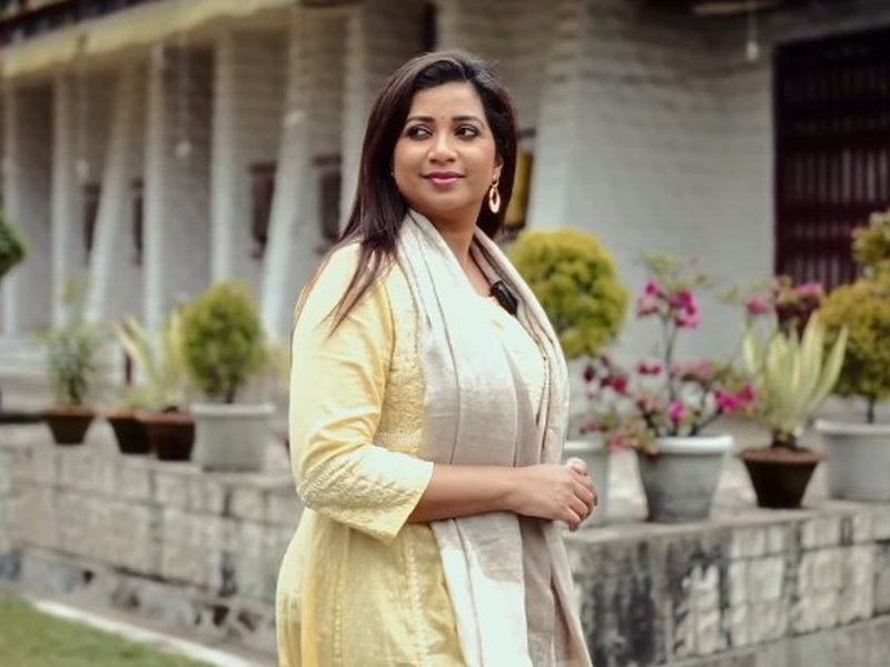 मधुबाला और किशोर कुमार की प्रेम कहानी के पीछे थीं आशा भोसले, श्रेया घोषाल ने सुनाया दिलचस्प किस्सा