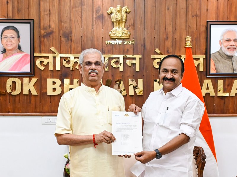 Satheeshan unveils 20-member UDF cabinet, balancing act marks Kerala ministry formation
