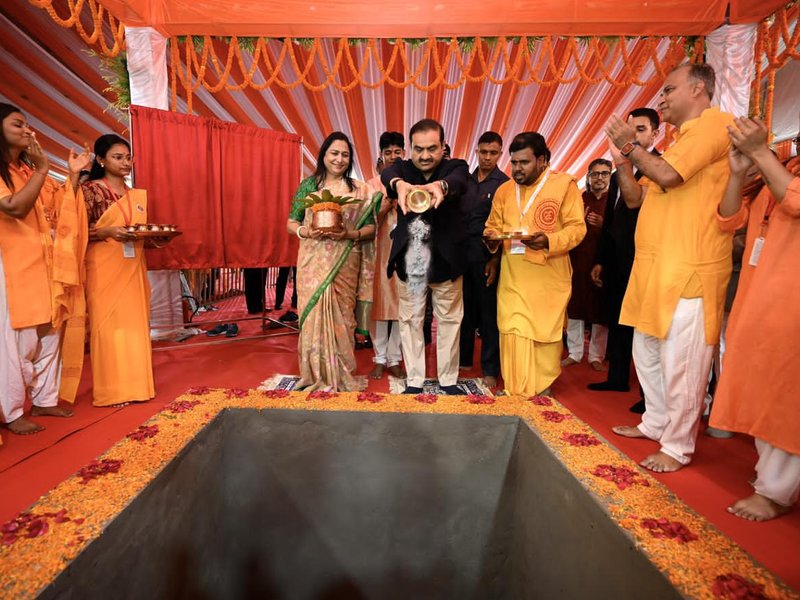 गौतम अदाणी ने बिहार में शुरू की 150 करोड़ रुपए की नेत्र चिकित्सा पहल, देशभर के लिए 500 करोड़ रुपए का संकल्प