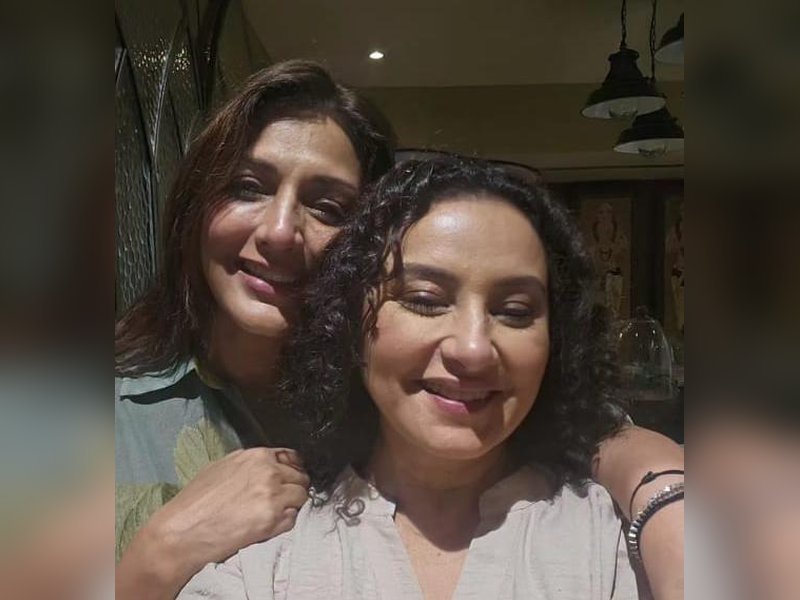 Divya Dutta talks about her precious 'Dostana' with Sonali Bendre: She stood next to me....