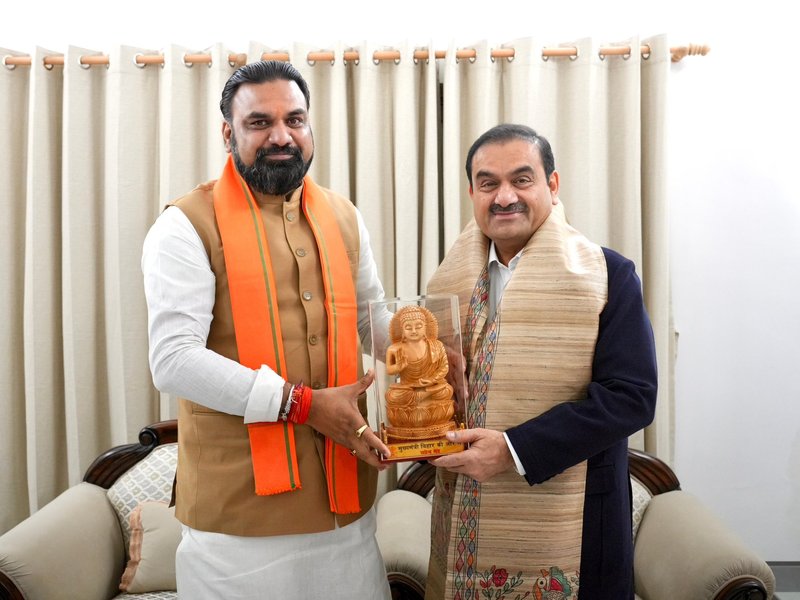 बिहार के सीएम सम्राट चौधरी से मिले गौतम अदाणी, राज्य में 60 हजार करोड़ के निवेश का ऐलान