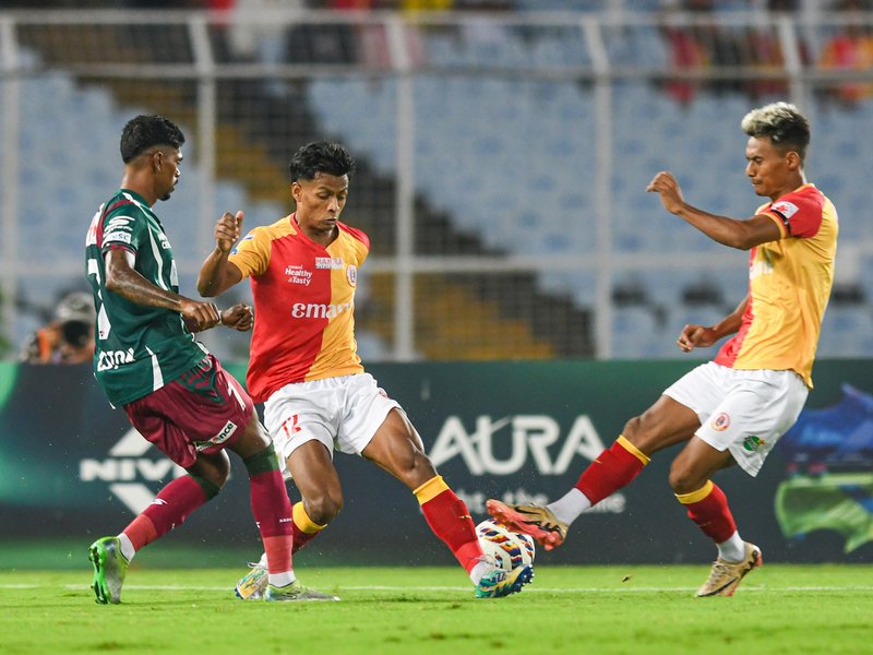 East Bengal in pole position after Derby draw against Mohun Bagan in Indian Super League match in Kolkata on Sunday. Photo credit: AIFF