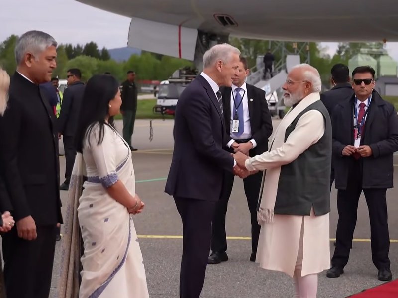 PM Modi arrives in Oslo, Norway PM Jonas Gahr Store welcomes him at airport 