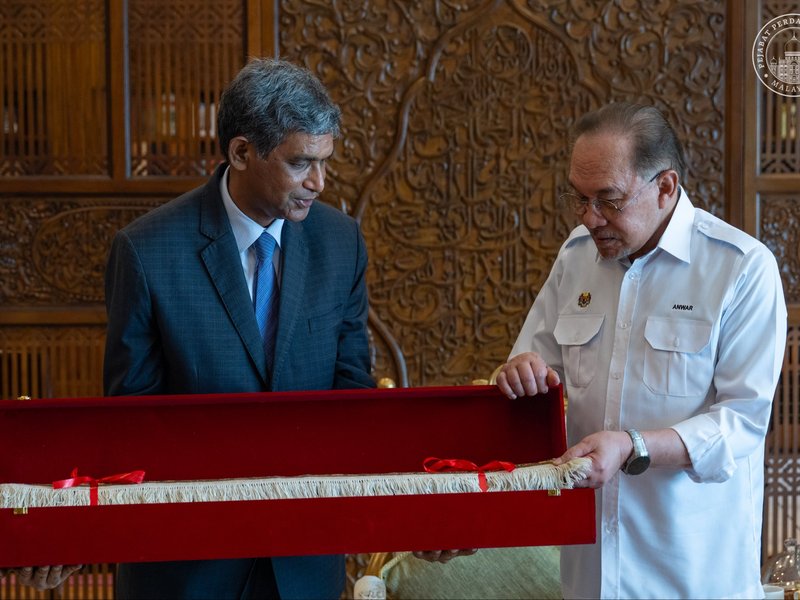 Malaysian PM vows to strengthen 'good relationship' with India for mutual benefit, regional stability
