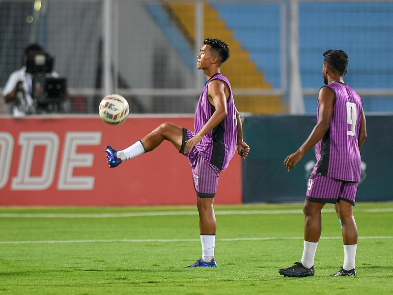 Relegated Mohammedan Sporting to play for pride against NorthEast United FC in their final game of the Indian Super League (ISL) 2025-26 at the Indira Gandhi Athletic Stadium in Guwahati on Tuesday. Photo credit: AIFF