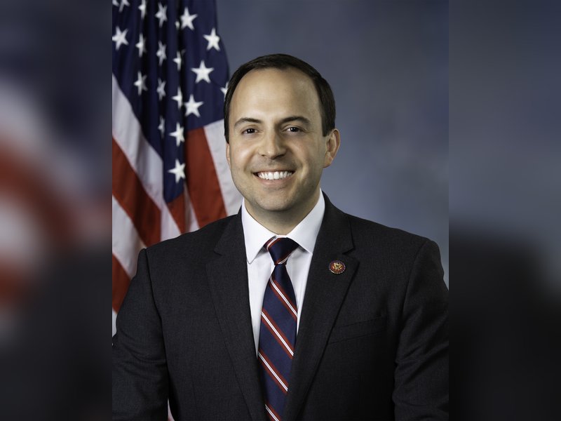 US lawmaker hails Treasury settlement with Adani Enterprises