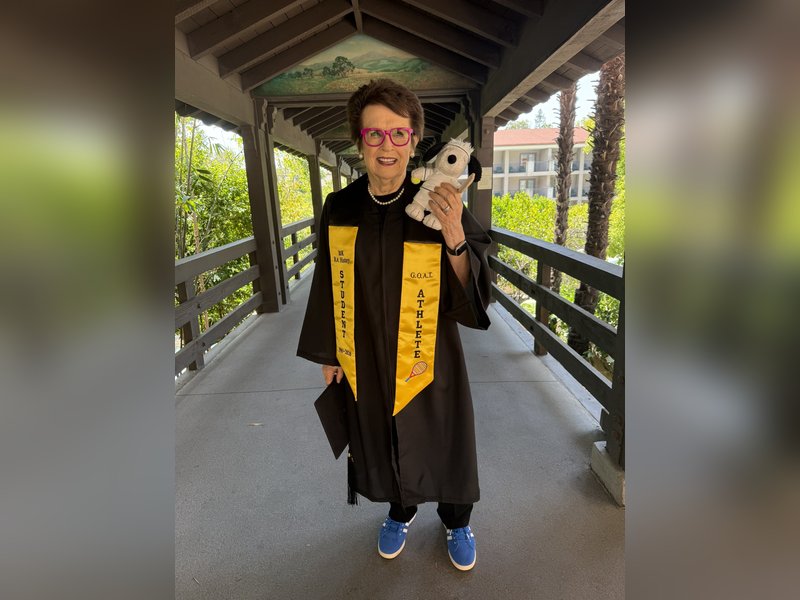 Billie Jean King graduates at 82, six decades after leaving college for tennis (Credit: X/Billie Jean King)