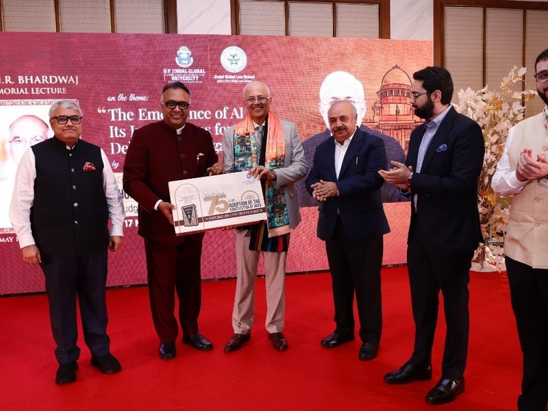 एआई के लिए कानूनी जवाबदेही जरूरी, इंसानी निगरानी बनी रहनी चाहिए: ओ.पी. जिंदल ग्लोबल यूनिवर्सिटी में जस्टिस मनमोहन