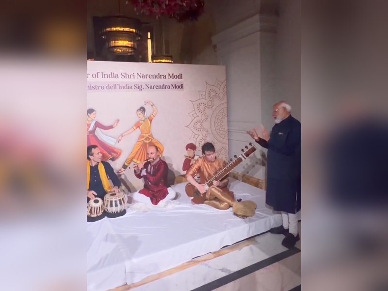 'Indian music getting very popular': PM Modi on Italian artists performing Hamsadhwani raga