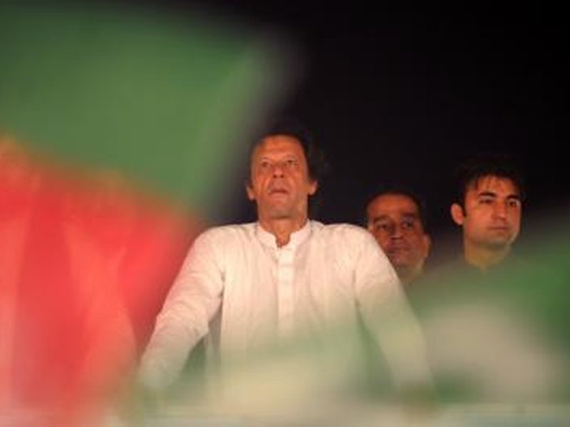 Pakistan: PTI stages sit-in protest after police stop them from meeting Imran Khan