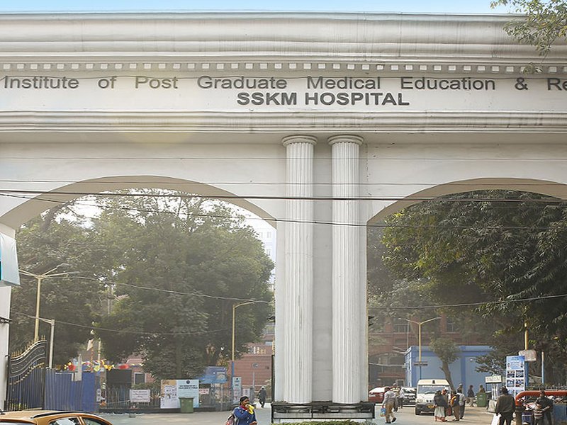 Bengal govt launches major security revamp at 5 Kolkata hospitals, night patrols in place