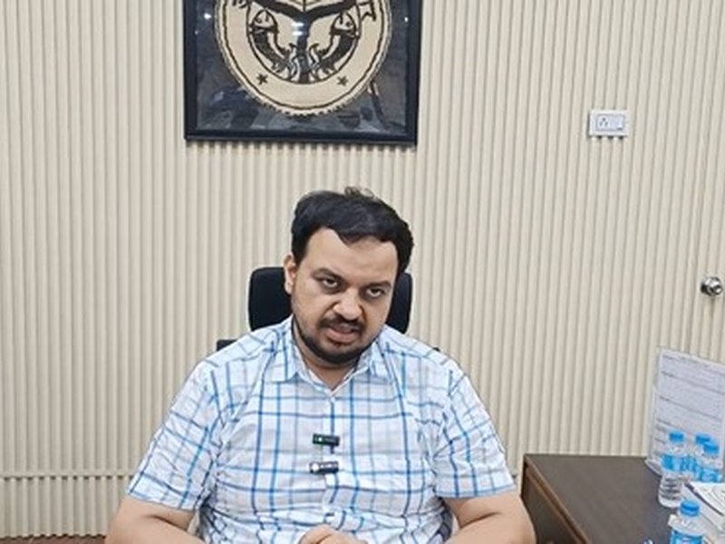 गाजीपुर में 21 केंद्रों पर होगी लेखपाल भर्ती परीक्षा, डीएम ने व्यवस्था बिगाड़ने वालों को दी कड़ी चेतावनी