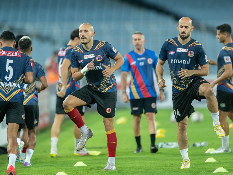 Maiden Indian Super League (ISL) title in sight, East Bengal SC look to end league draught when they take on Inter Kashi at the Kishore Bharati Krirangan in Kolkata on Thursday. Photo credit: AIFF
