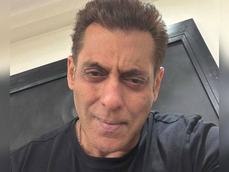 Salman Khan forgives paparazzi as they apologize profusely after his outburst