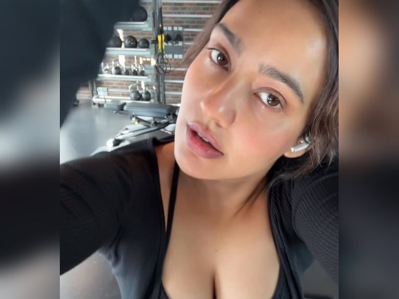Neha Sharma shares her dilemma: Gym goals, snacks and bad decisions