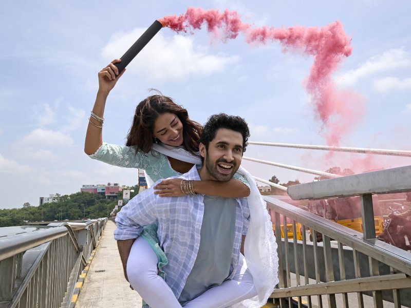 'Chand Mera Dil' - Love so deep that it will ruin you! Watch Ananya & Lakshya deliver their most emotionally raw performances 