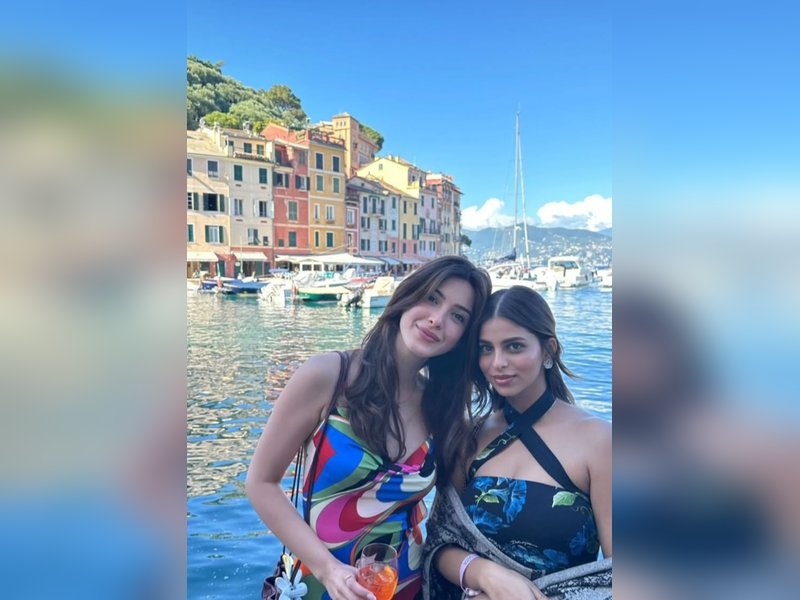Shanaya Kapoor wishes bestie Suhana Khan on her 26th birthday 