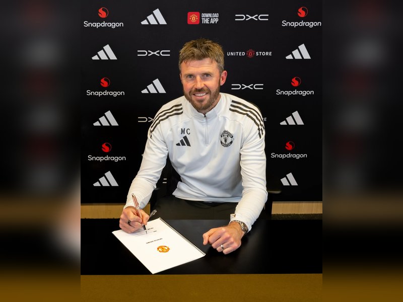Michael Carrick confirmed as Manchester United's permanent head coach until 2028