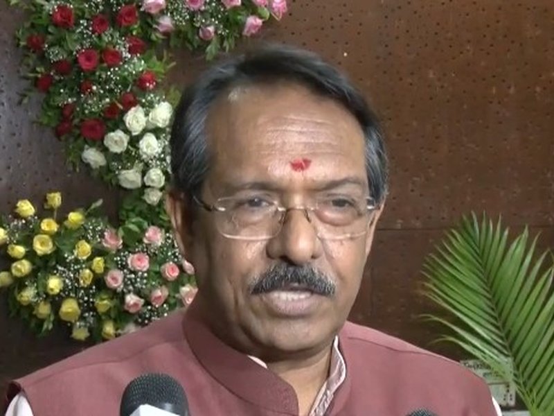 रोजगार मेले में नियुक्ति पत्र मिलने पर खुश दिखीं महिलाएं, केंद्रीय मंत्री हर्ष मल्होत्रा बोले- युवाओं को अवसर मिला