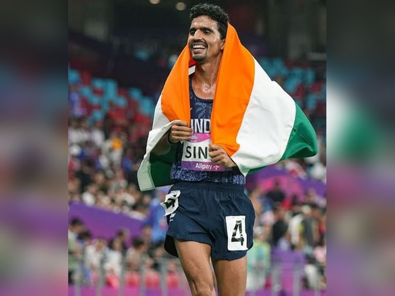 Gulveer betters his 5000m outdoor NR at LA Track Fest 