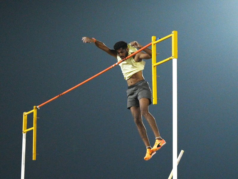Dev Kumar Meena and Kuldeep Kumar set new benchmark in men’s pole vault (Credit: AFI)