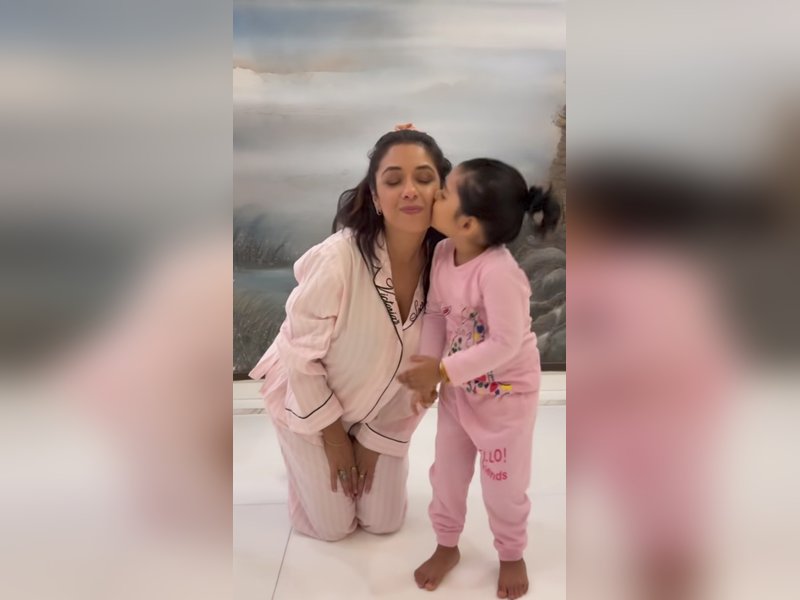 Rupali Ganguly dances with her semi-adopted daughter, calls her ‘mini me’