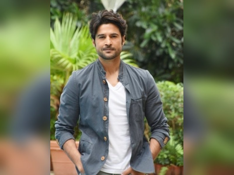 Rajeev Khandelwal recalls wanting a very low profile wedding, opens up about secretly dating wife Manjiri