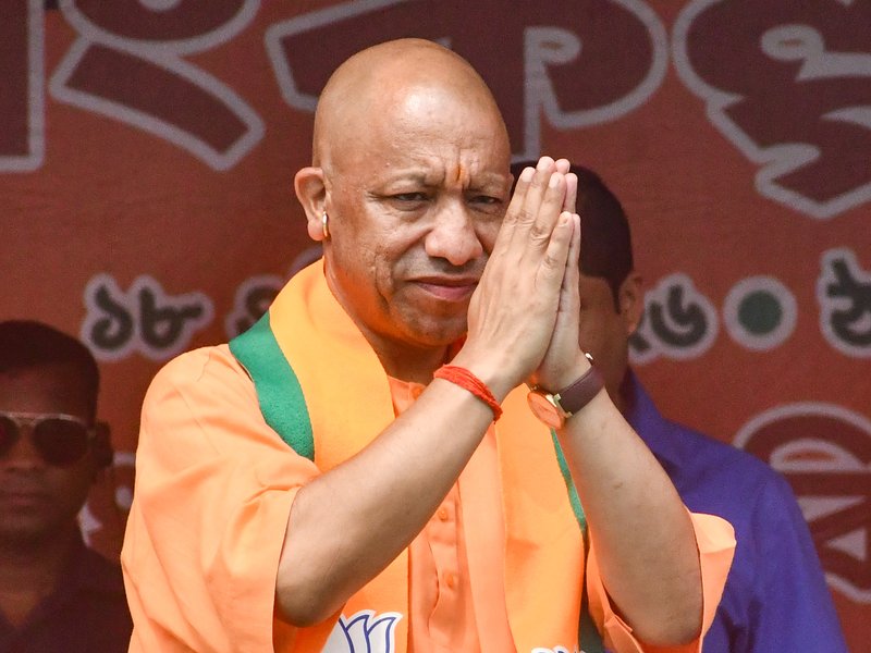 प्रधानमंत्री के तौर पर 12 वर्ष पूरे: सीएम योगी ने पीएम मोदी को दी बधाई, कहा- 'नए भारत' की नींव रखी