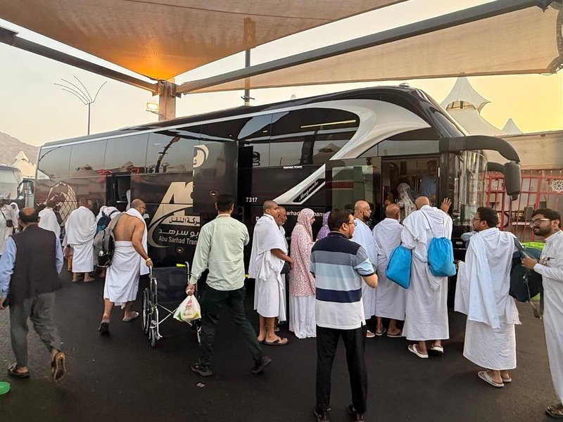Indian pilgrims reach Arafat as core Haj rituals begins in Saudi Arabia