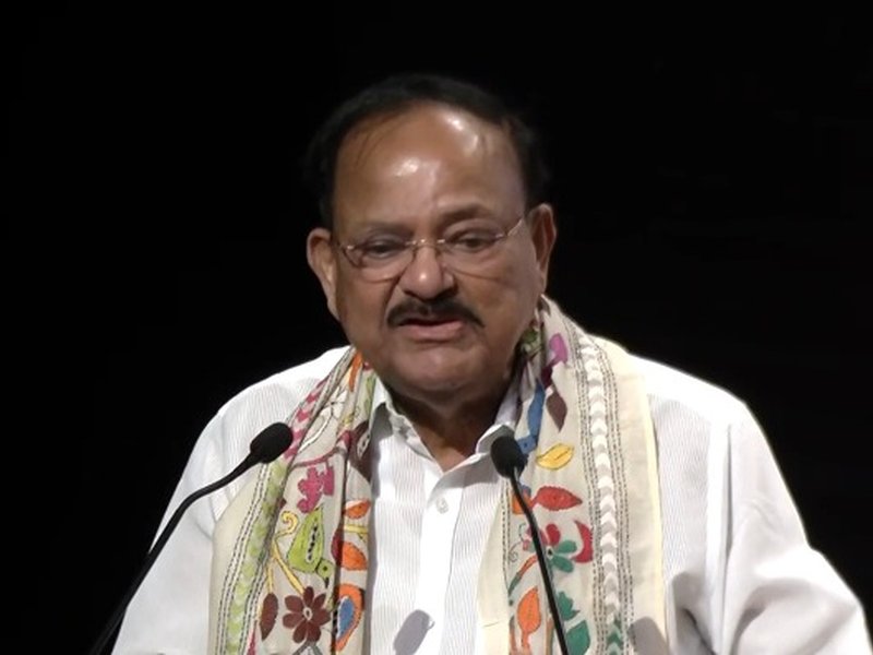 Leaders hail Shivraj Chouhan's book 'Apnapan' on PM Modi as guide for aspiring politicians