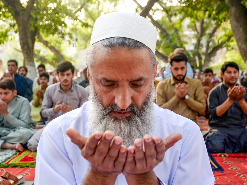 Pakistan: Rights group voices concern over restrictions faced by Ahmadis on celebrating Eid
