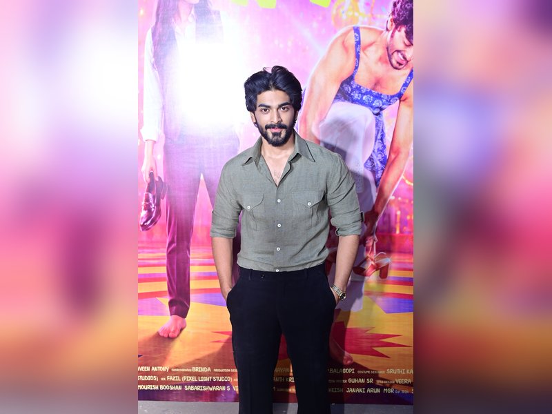 Khushbu Sundar: Santhosh completed a bartending course to play a bar tender in 'Double Occupancy' (Photo Credit: IANS/PR)