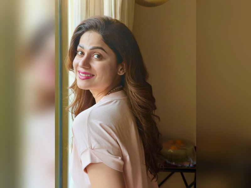 Shamita Shetty hits back at troll questioning her single status: Aapne Shaadi Karke Kya Ukhaad Liya