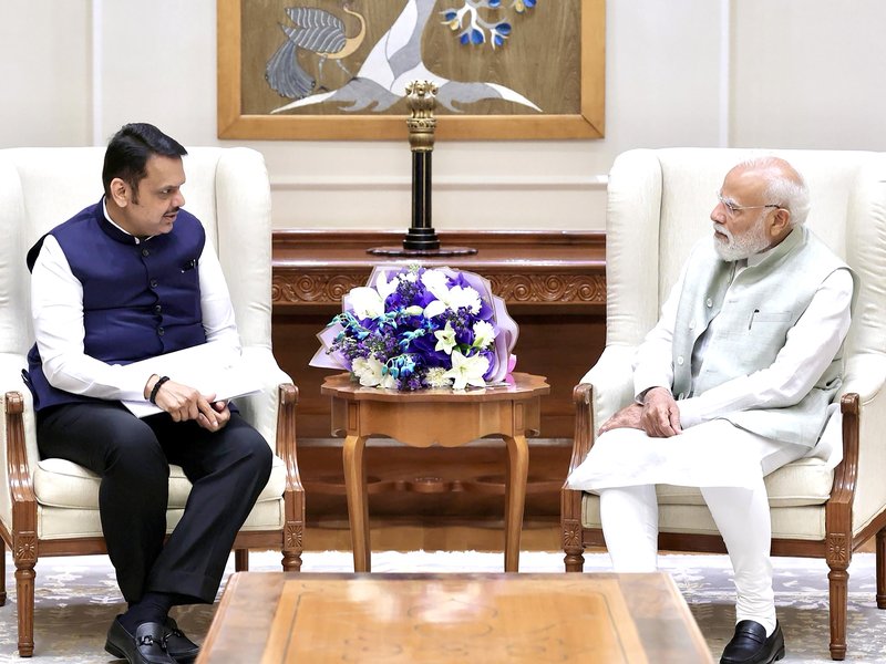 महाराष्ट्र के सीएम फडणवीस की पीएम मोदी से मुलाकात, इन मुद्दों पर हुई चर्चा
