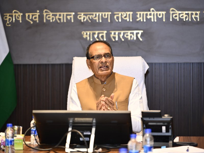 Centre releases Rs 10,021 crore to 12 states under PMAY-G