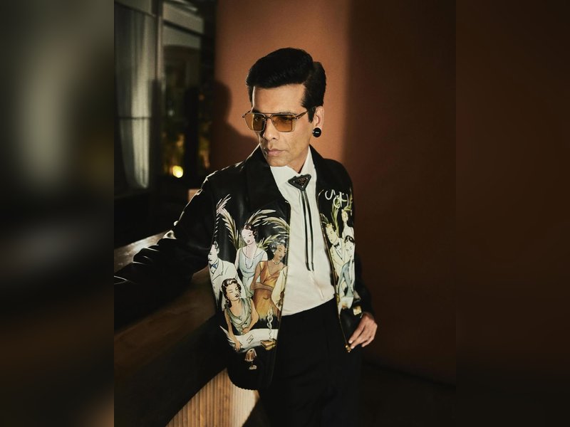 Karan Johar unfollows SRK, Alia, Kareena on Instagram; Continues to follow Priyanka Chopra