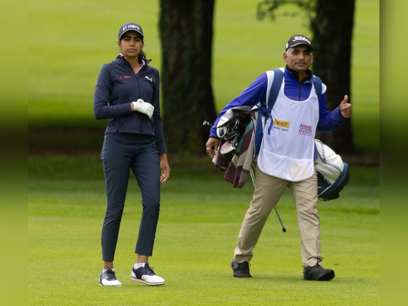 Diksha Dagar shines with opening 67, moves into tied second at Jabra Ladies Open in France. Photo credit: www.golfxyz.in
