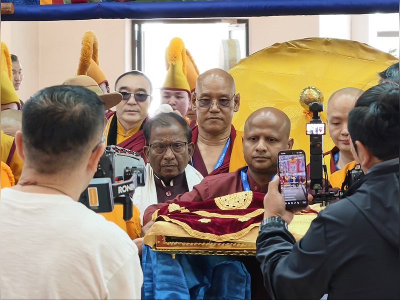 Holy relics of Lord Buddha's disciples arrive in Mongolia via special IAF flight