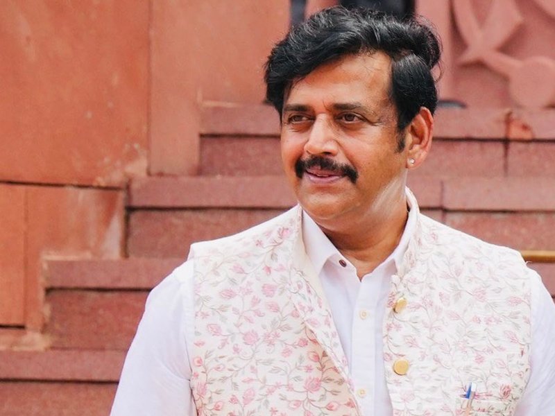 Ravi Kishan gets nostalgic about ‘Army’ days with Sridevi while working with Janhvi Kapoor in ‘Peddi’