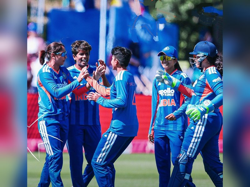 Freya Kemps late fireworks lift England to 168/5 against India, Sree Charani picks three-for in the 2nd T20I at the County Ground in Bristol on Saturday. Photo credit: BCCI Women/X