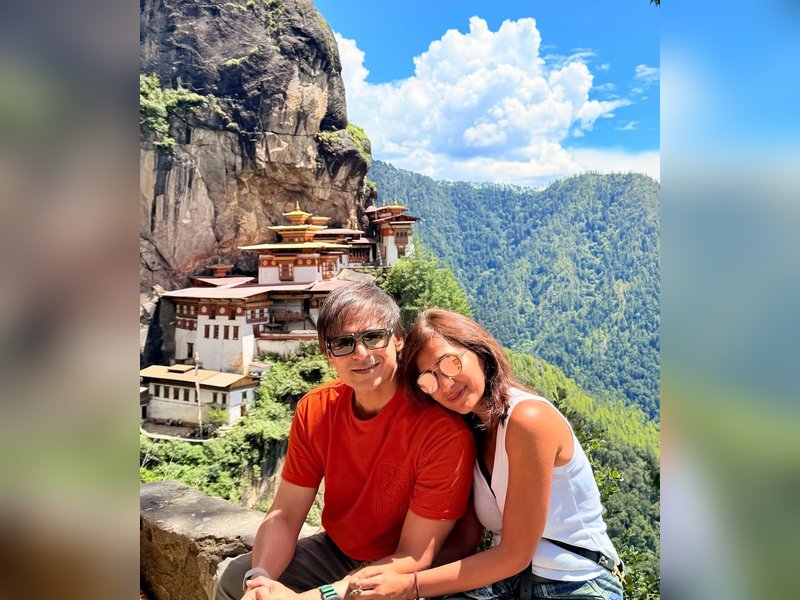 Vivek Oberoi reveals how he proposed to his wife in full Bollywood style