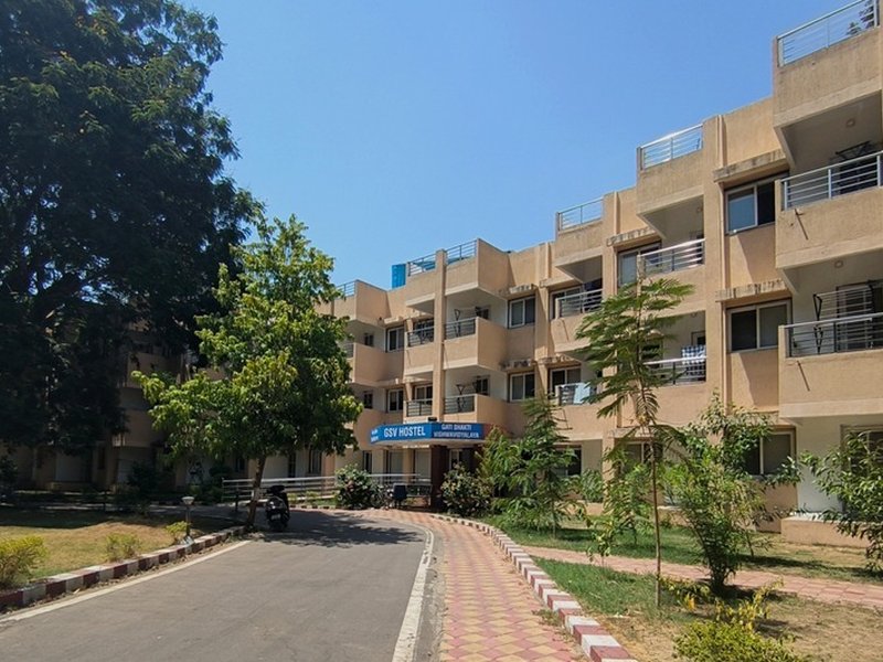 जीएसवी बना ट्रांसपोर्ट और लॉजिस्टिक्स शिक्षा का राष्ट्रीय केंद्र, वीजीआरसी में चमकेगी वडोदरा की पहचान