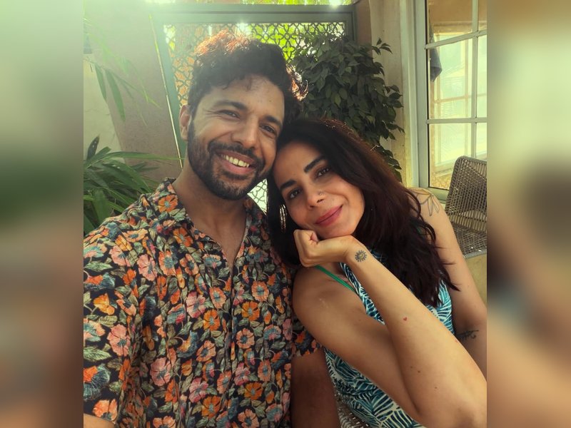 Rajeev Siddhartha recalls barely speaking ‘three sentences’ with Kriti Kulhari for years before falling in love