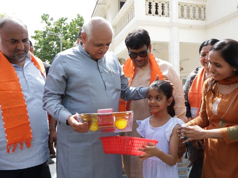 Gujarat CM joins mega toy collection drive, calls on citizens to share toys with needy children