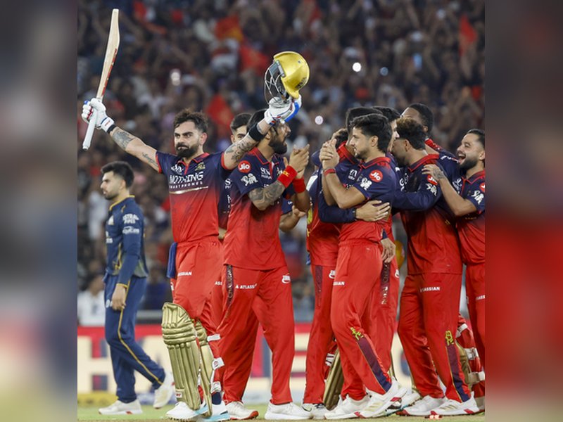 आईपीएल 2026: आरसीबी लगातार 2 खिताब जीतने वाली तीसरी टीम बनी 