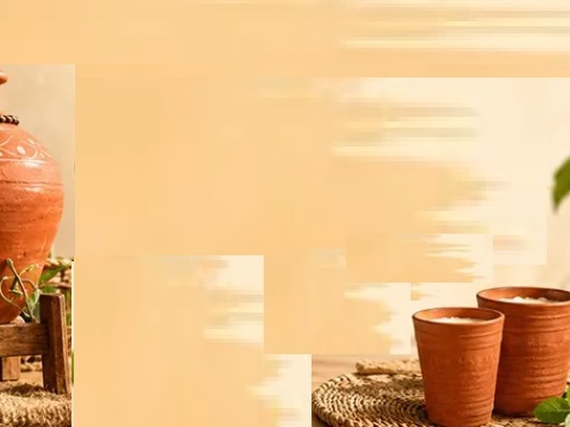 घड़ा ही नहीं, मिट्टी के बोतल और गिलास भी खास, प्राकृतिक ठंडक के साथ स्वाद भी बढ़ाए
